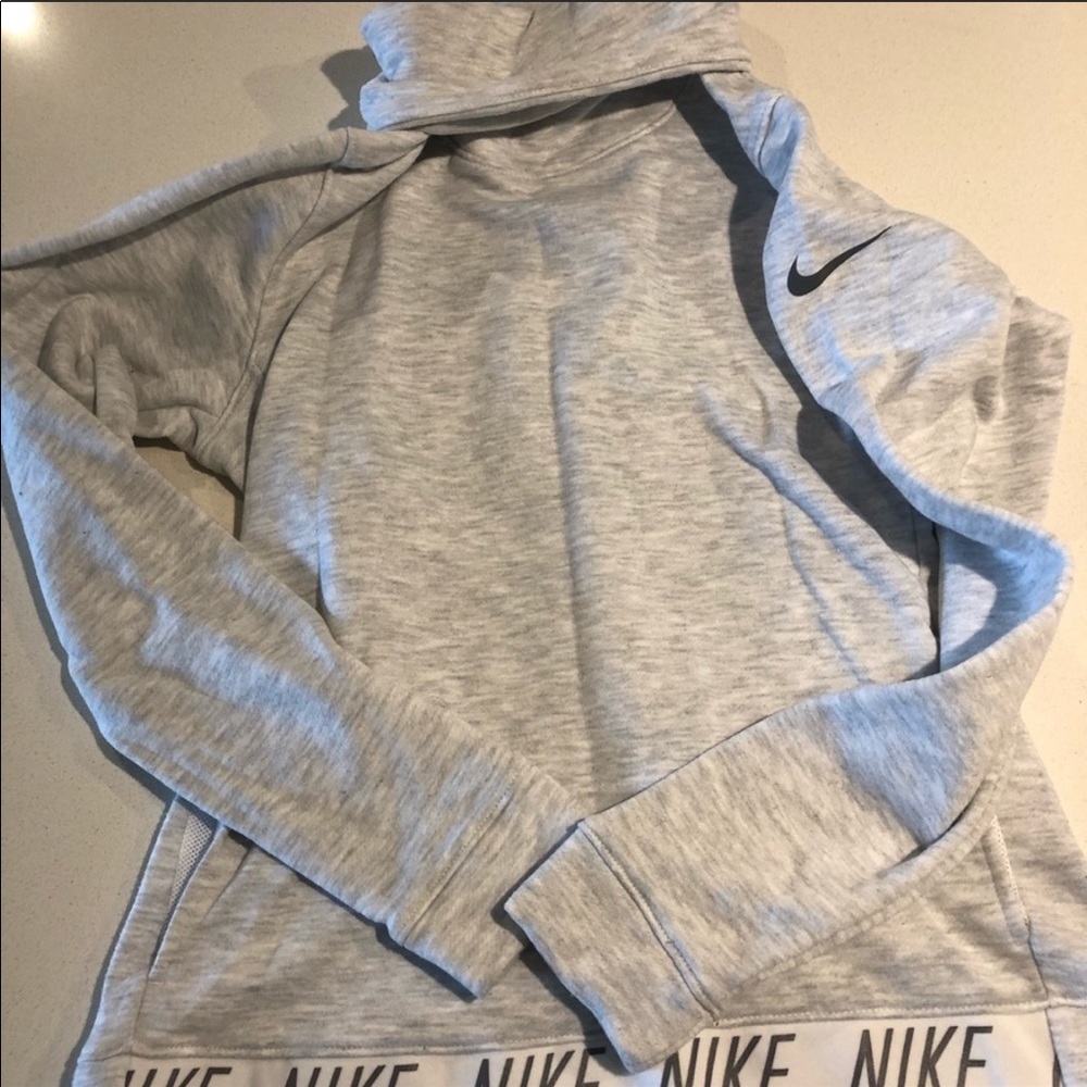 Nike cowl neck dri fit pullover xs